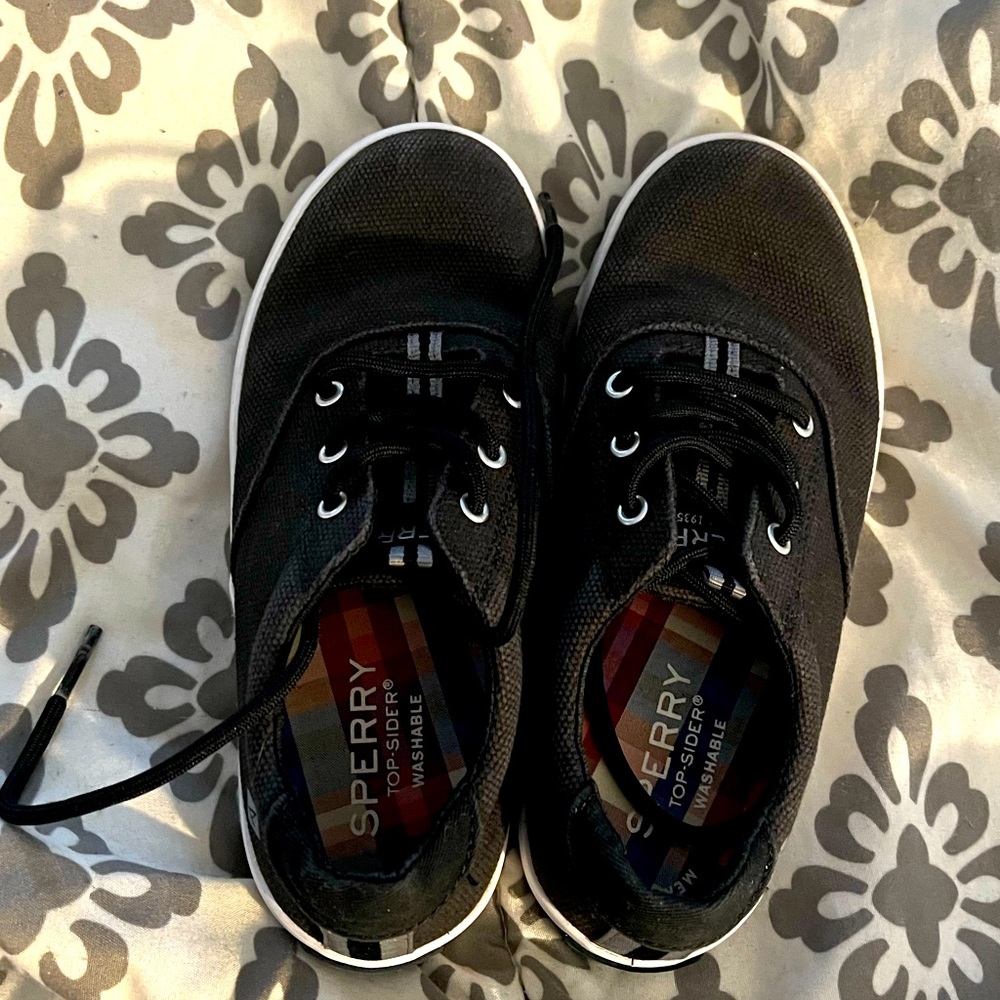 Boys Sperry’s